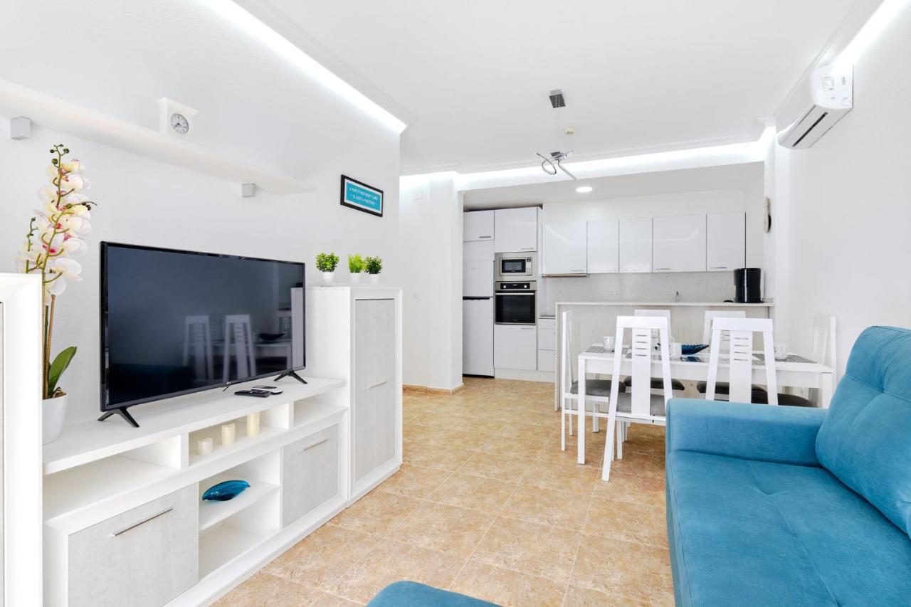 Apartment Eunice Оріуела Екстер'єр фото